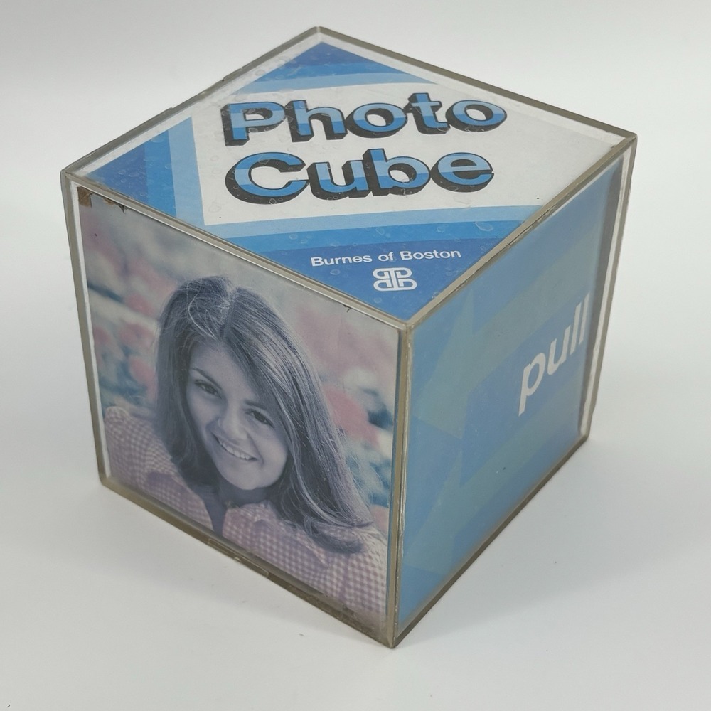 Vtg 4" Photo Block‎ Acrylic Cube Y2k Square Instamatic Photos • Hong Kong